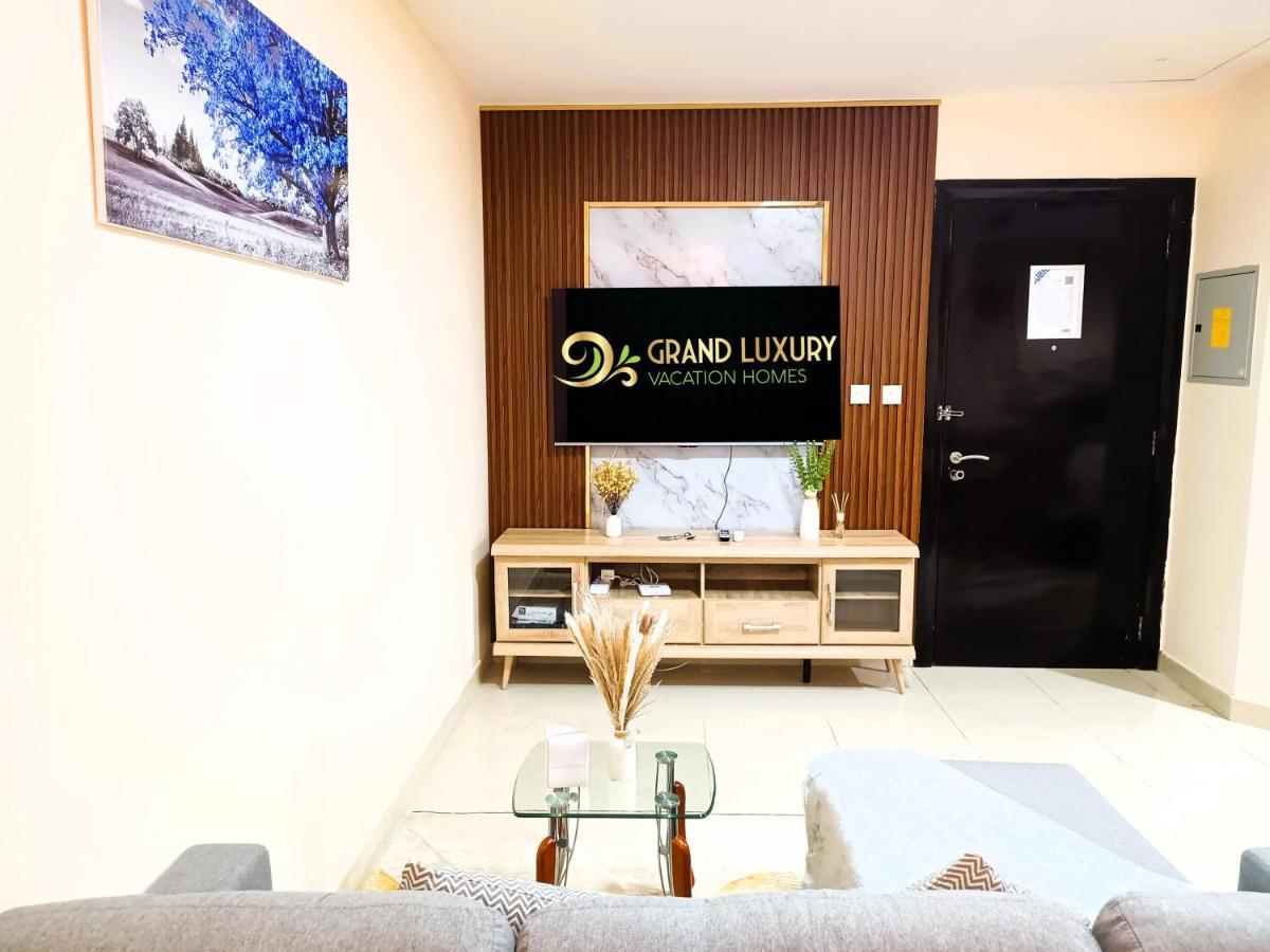 Apartment Spacious Studio In The Heart Of Jlt *