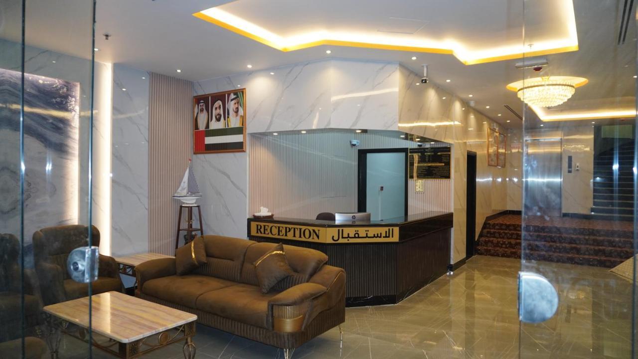 Sky Iconic Otel *
