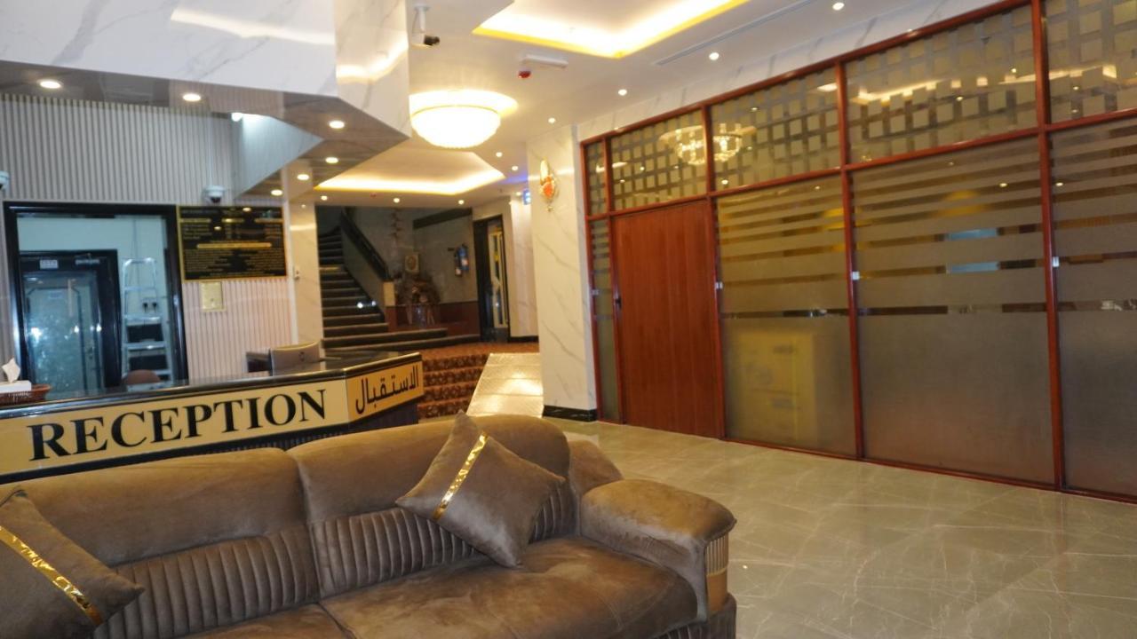 Sky Iconic Otel Dubai