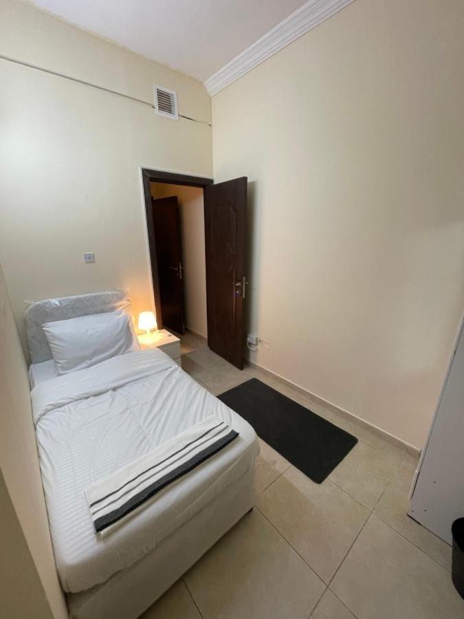 Pharaohs Deira Hostel Dubai