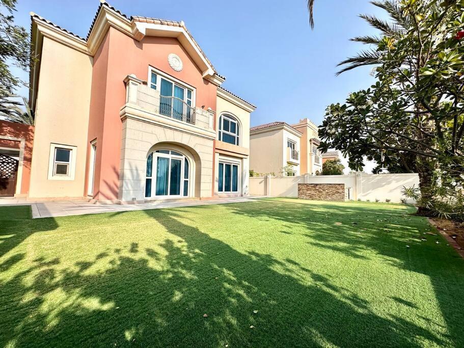 Villa Golf Facing 5bedroom In Novelia Village