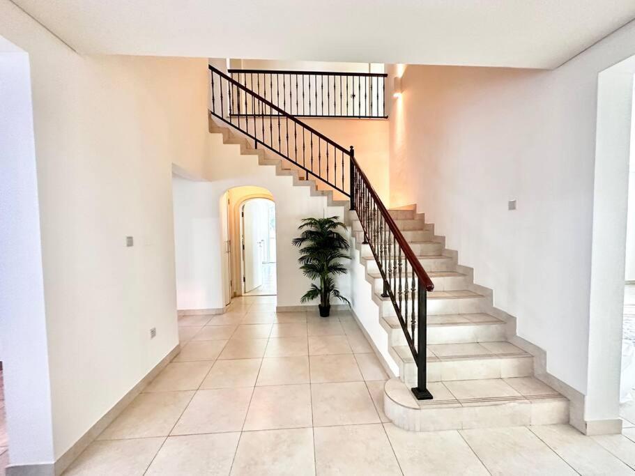 Golf Facing 5bedroom In Novelia Village * Dubai