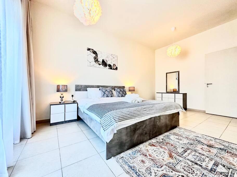 Golf Facing 5bedroom In Novelia Village Dubai
