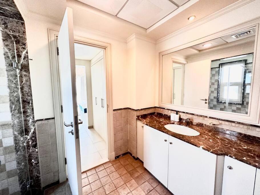 Golf Facing 5bedroom In Novelia Village *