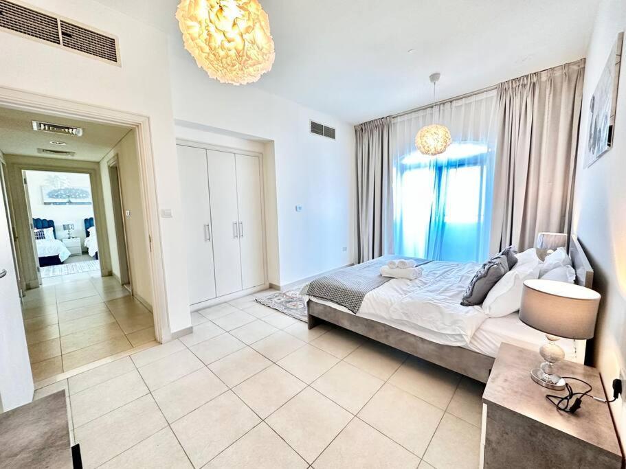 Golf Facing 5bedroom In Novelia Village Villa *