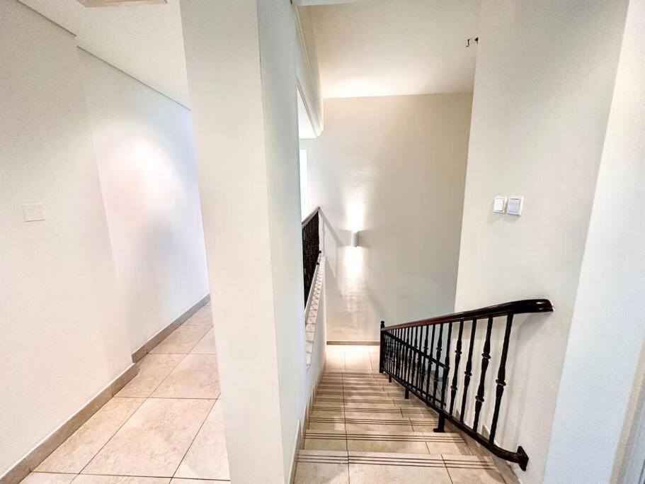 Villa Golf Facing 5bedroom In Novelia Village