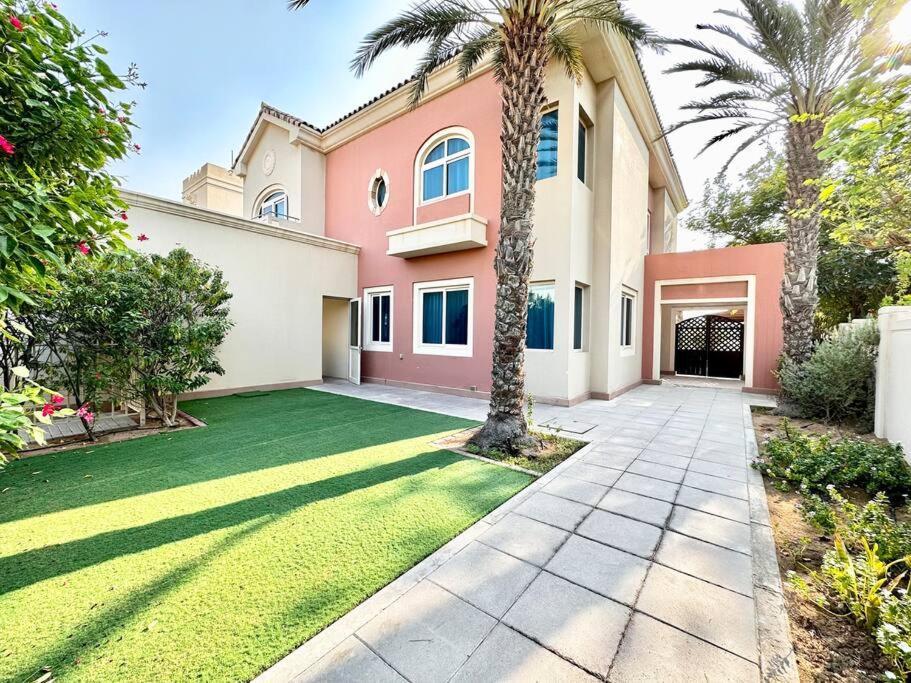 Villa Golf Facing 5bedroom In Novelia Village