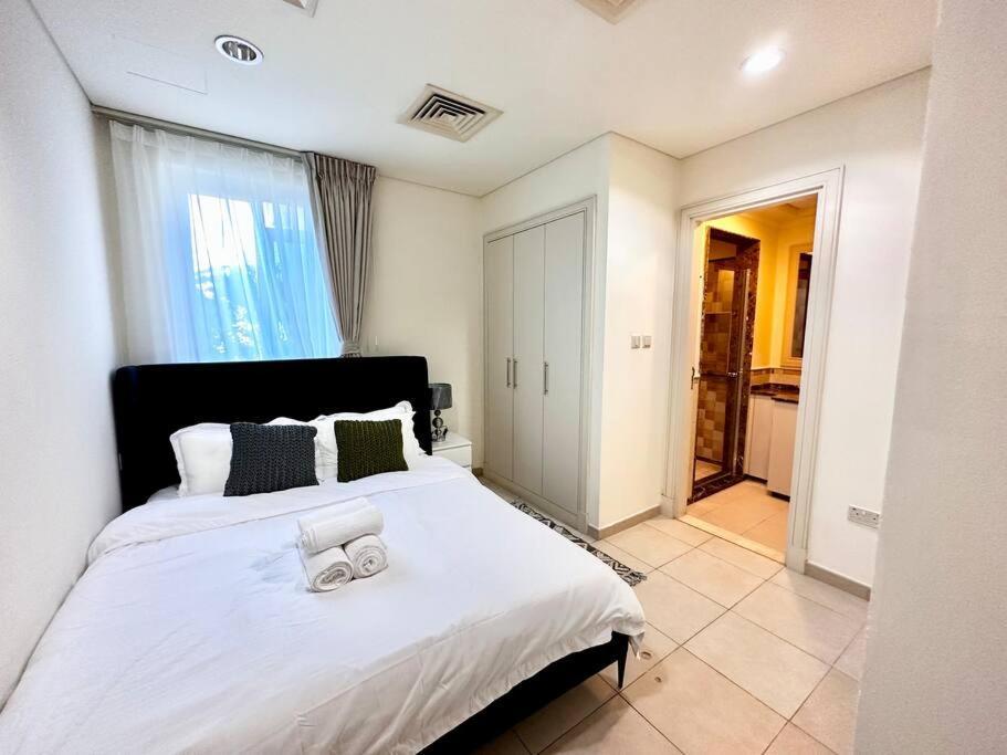 Villa Golf Facing 5bedroom In Novelia Village