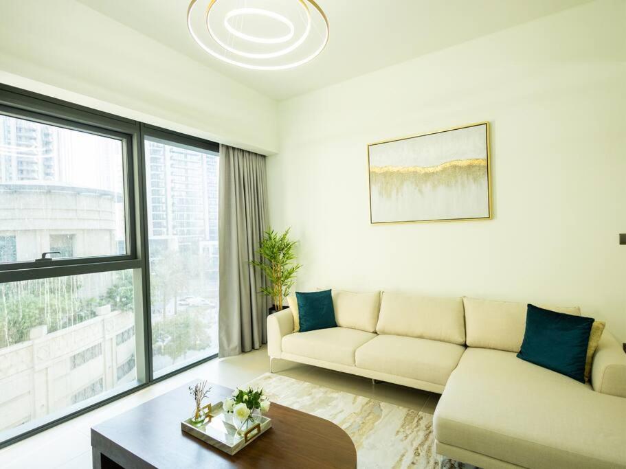 Mh - Act Tower - Downtown - 1bedroom - Ref 407 Dubai