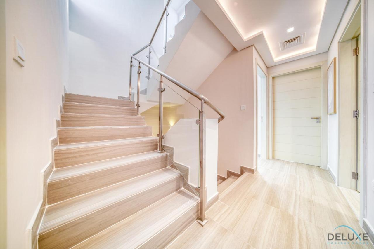 Daire Peaceful 3br Townhouse At Damac Hills 2, Dubailand By Deluxe Homes