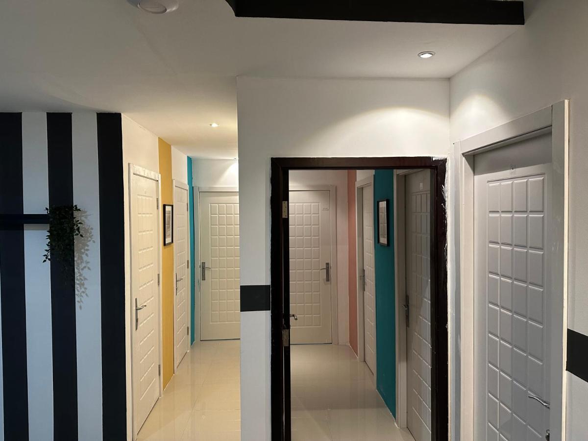 Homestay Traveller Partition In Al Barsha 1 Near Metro Dubai