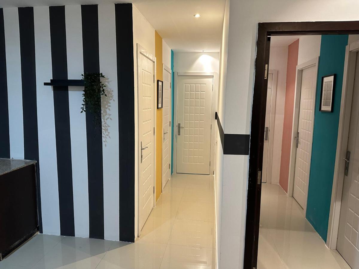 Traveller Partition In Al Barsha 1 Near Metro Homestay Dubai