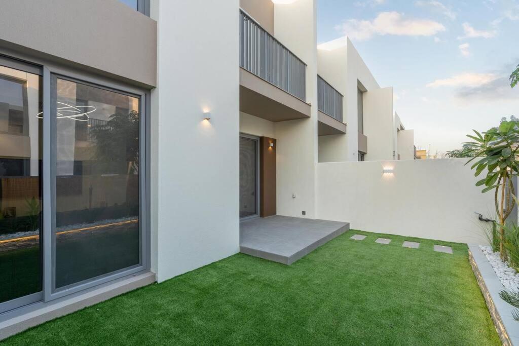 3 Bedrooms In Tilal Al Ghaf