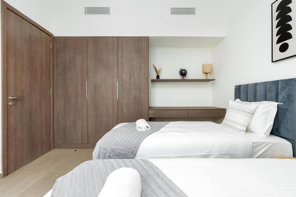 3 Bedrooms In Tilal Al Ghaf *