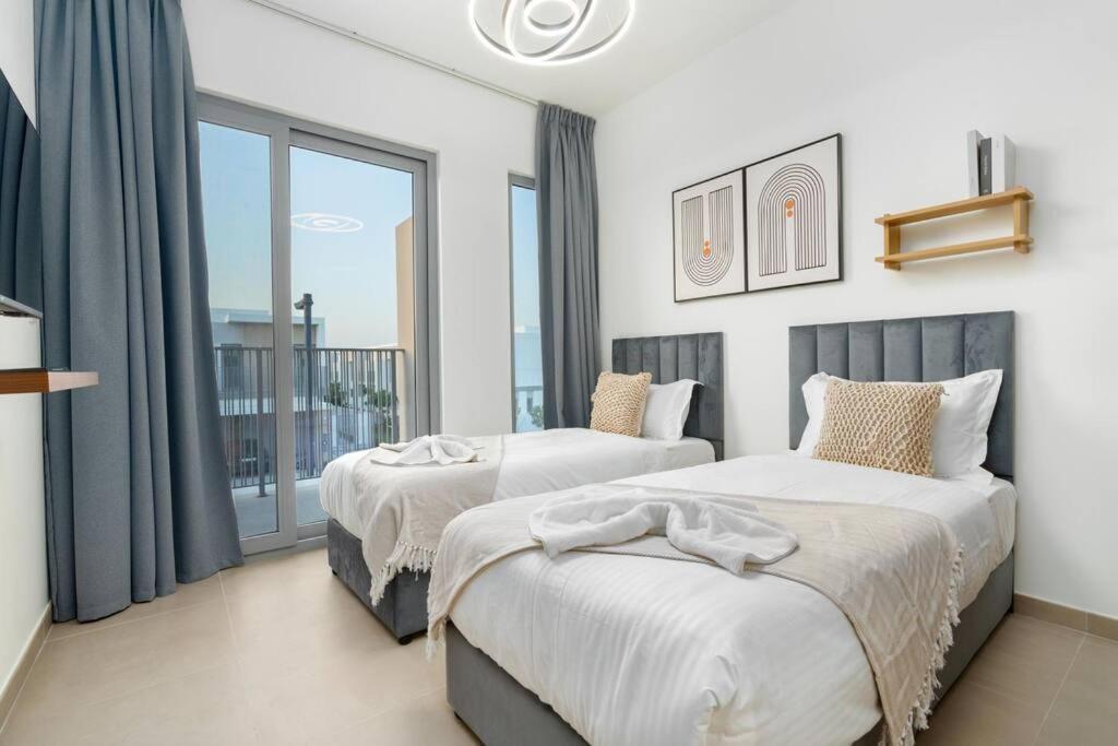 3 Bedrooms In Tilal Al Ghaf Dubai