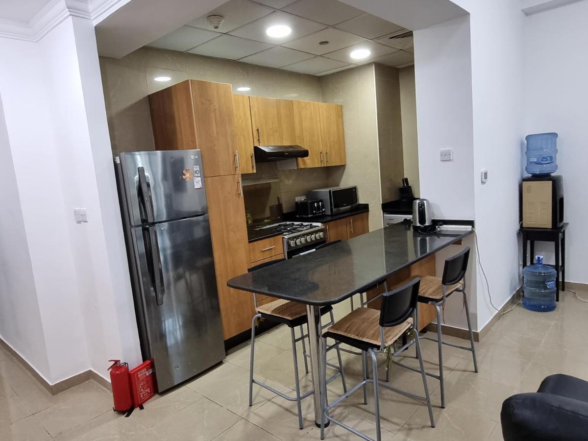 Daire Granada Marina Crown Dubai