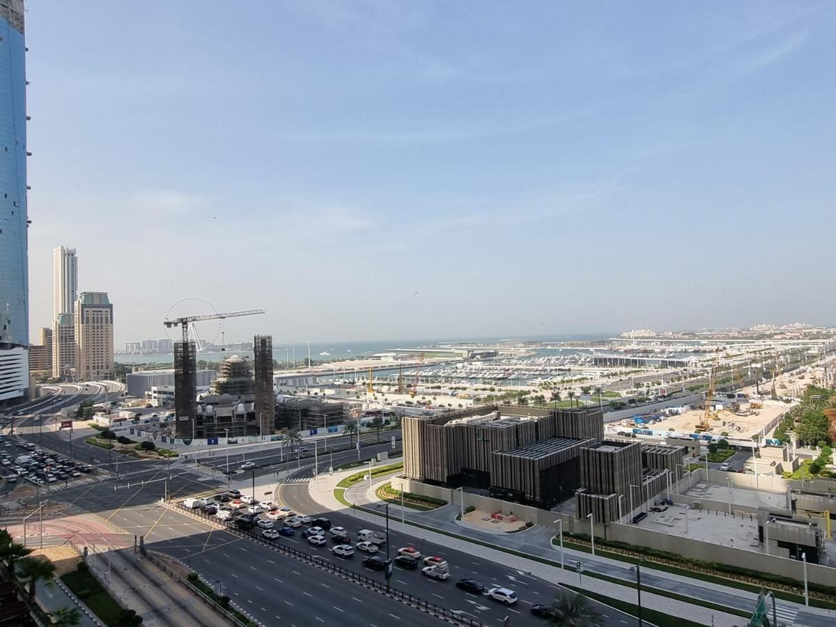Daire Granada Marina Crown Dubai