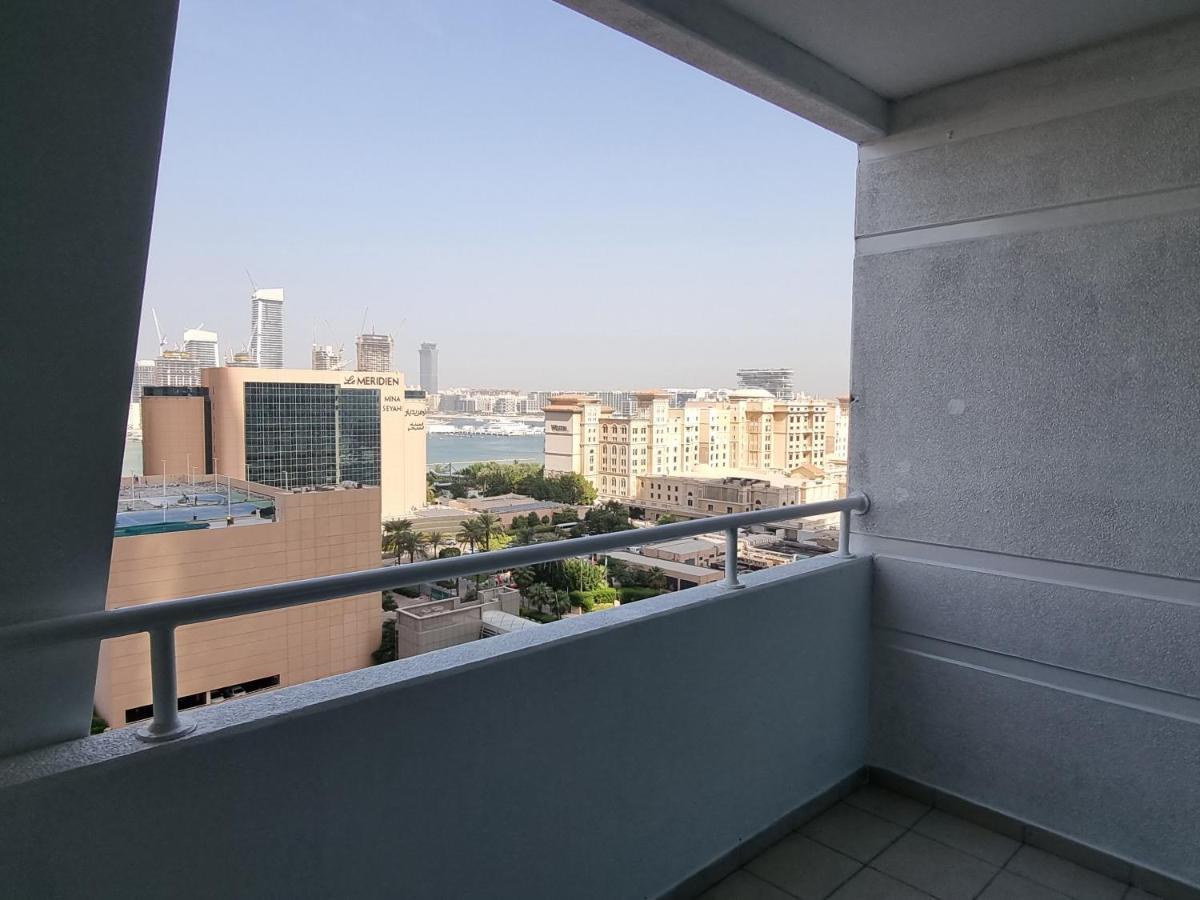 Granada Marina Crown Daire