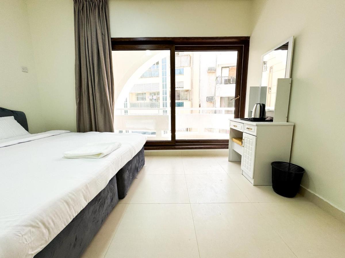 Ras Star - Homestay Dubai