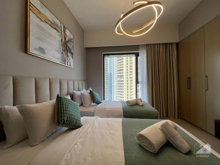 Dreamy Getaway 4b In Burj Royale Downtown Dubai