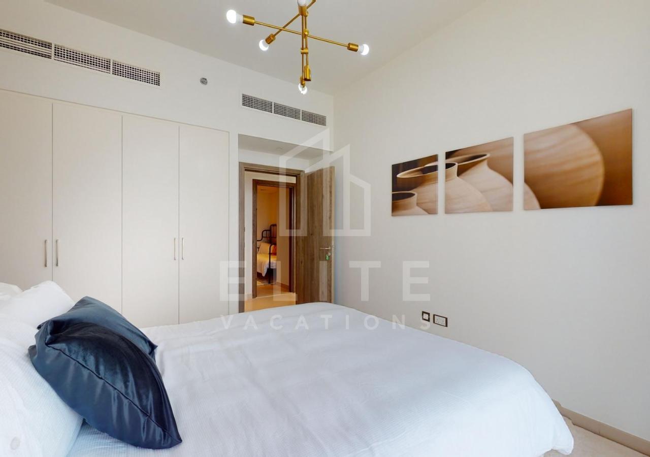 Full Burj And Creek Views Modern 4 Bed Upgraded Apartment