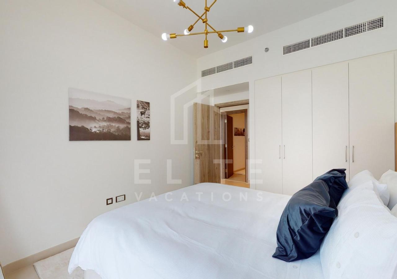 Full Burj And Creek Views Modern 4 Bed Upgraded Apartment