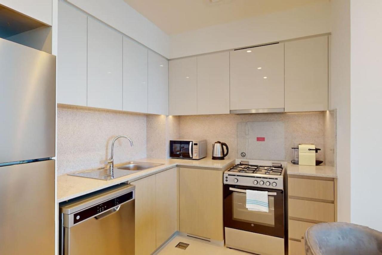 Apartment Burj Royale - Elegant Two Bedroom Dubai