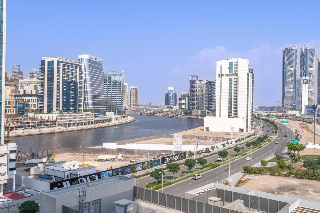Apartment Heaven Crest Homes: Luxury Canal View With Amenities Dubai