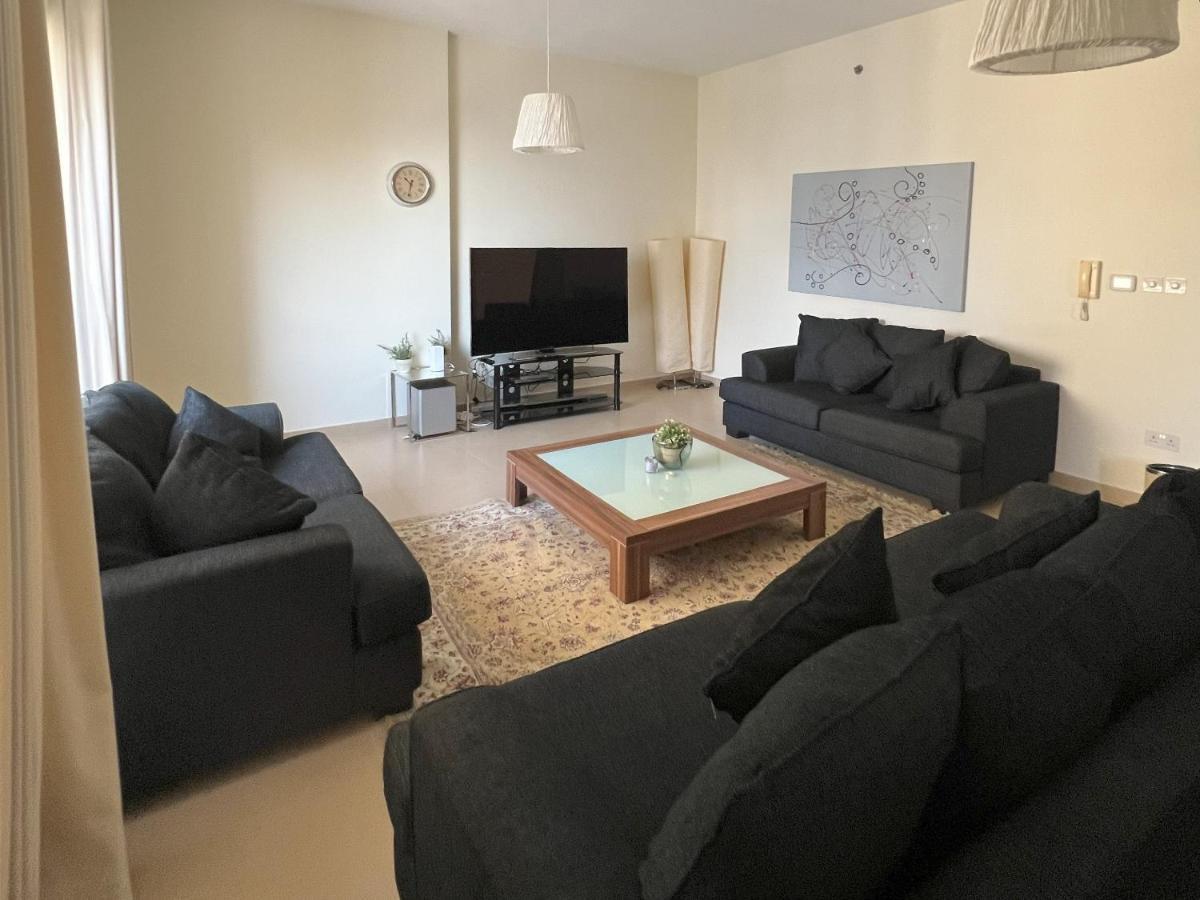 Cozynest - 3br Beachfront Apt, Jbr * Dubai