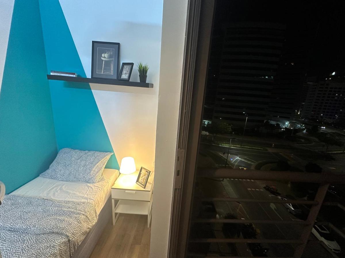 Cityview Partition With Balcony In Tecom