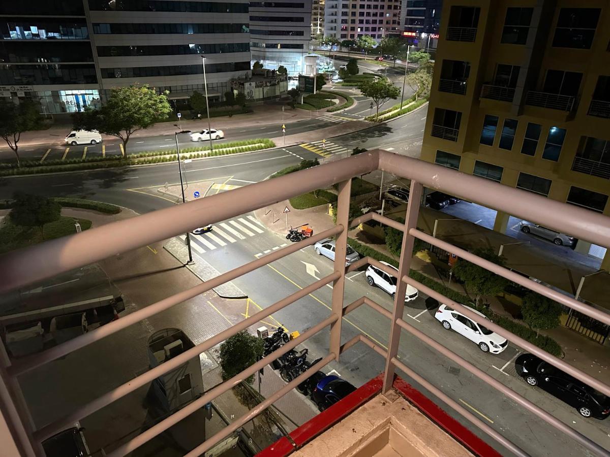 Homestay Cityview Partition With Balcony In Tecom *