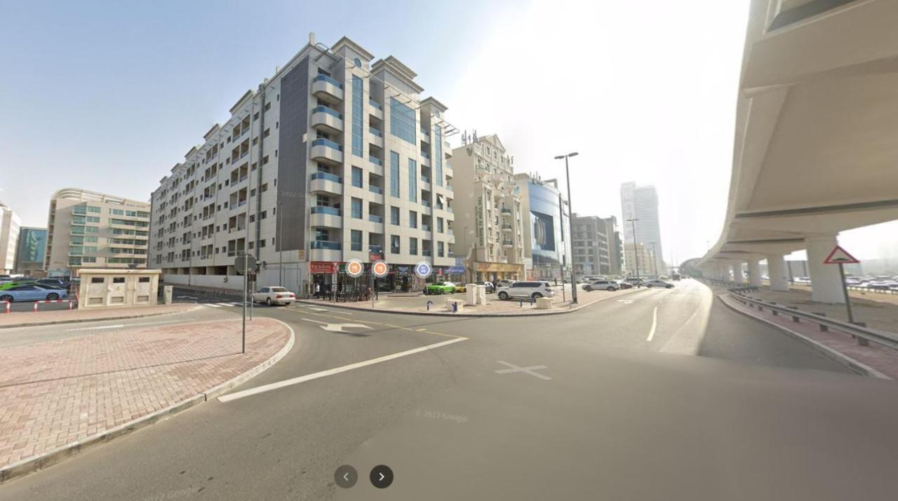 Short Partition In Al Barsha 1 Near Mashreq Metro