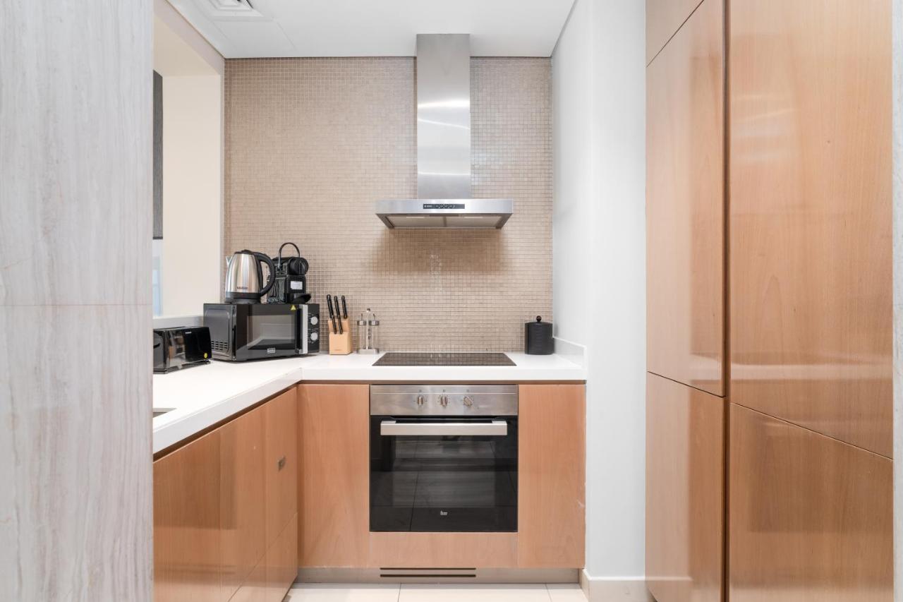 Aliving Classic 1br Paramount Towers Business Bay-6105 Daire Dubai