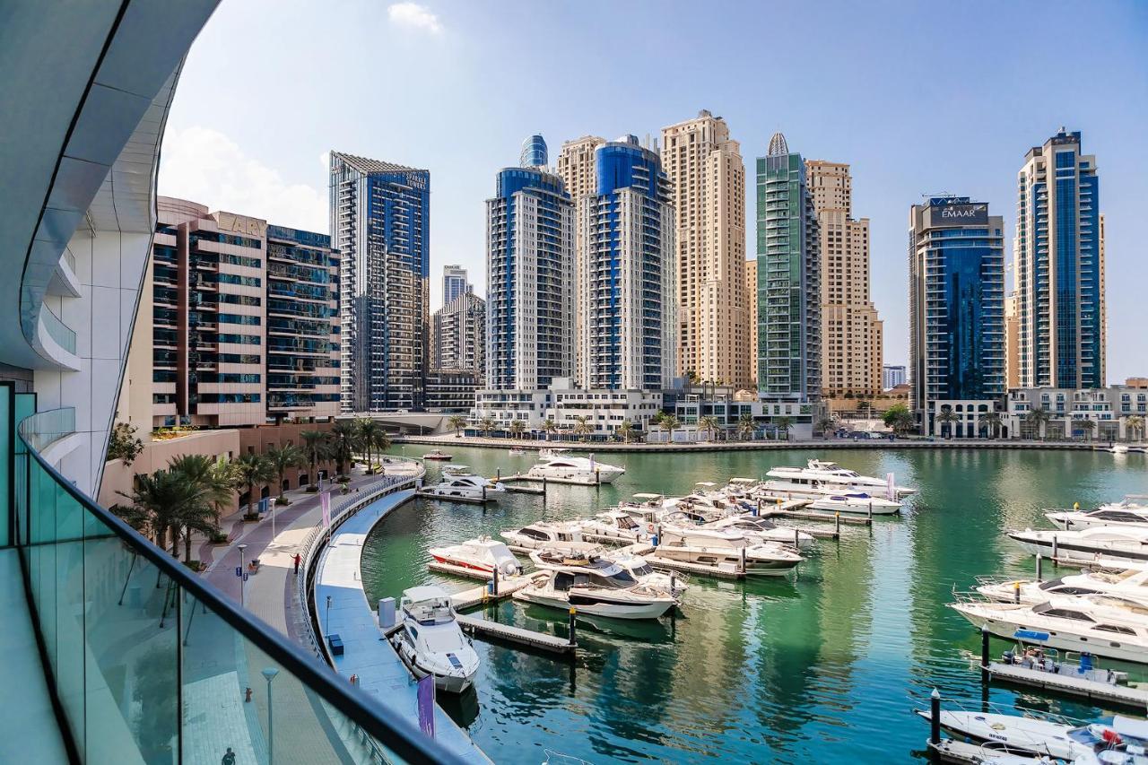 Luxurious 2br With Panoramic Marina View Apartment *