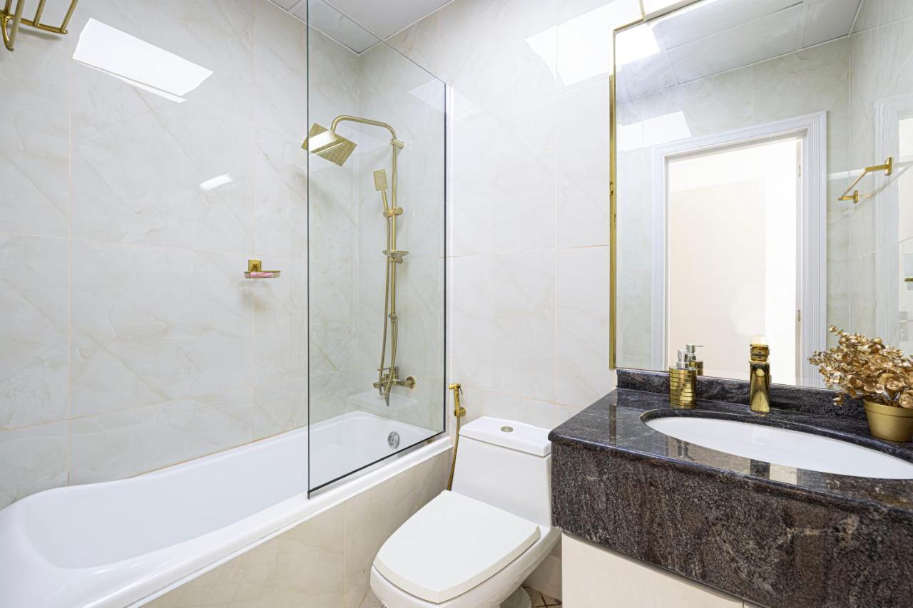 Daire Luxury 1 Bedroom On Marina Walk *