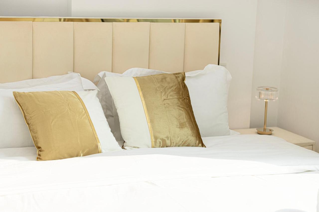 Luxury 1 Bedroom On Marina Walk Daire Dubai