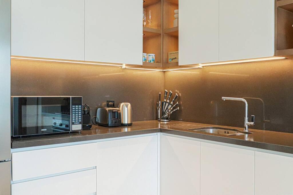 Apartment Higuests - High Level Luxury With Marina Views Dubai