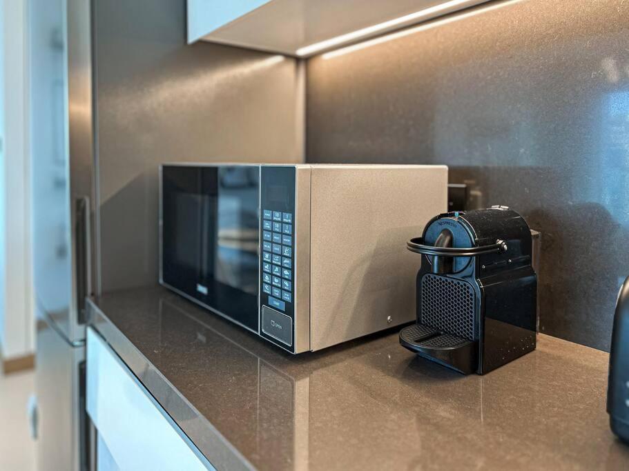 Apartment Higuests - High Level Luxury With Marina Views *
