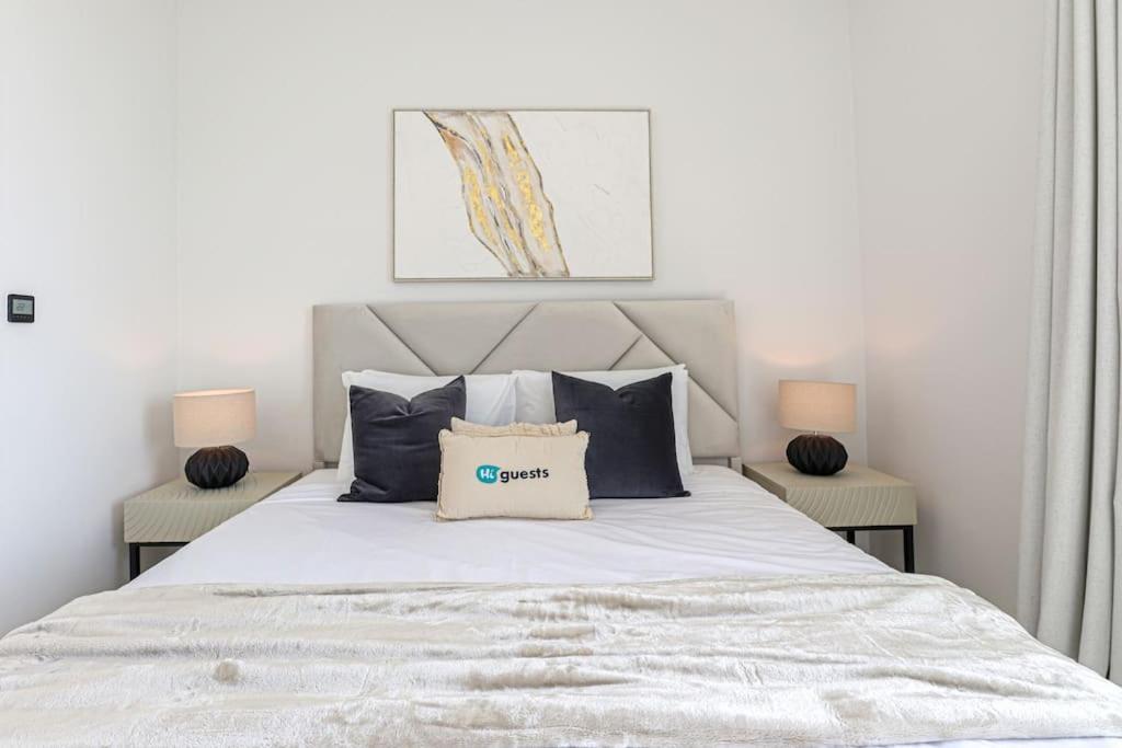Higuests - High Level Luxury With Marina Views Apartment