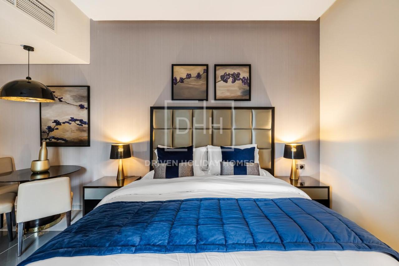 Modern Majestine Business Bay *