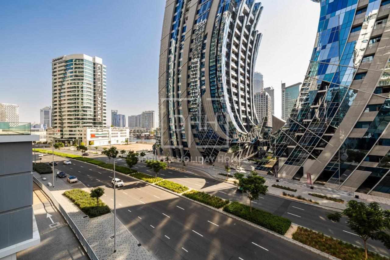 Modern Majestine Business Bay Dubai