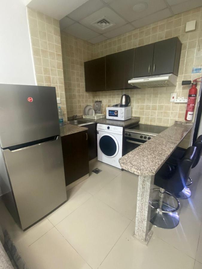 Spacious In Marina With Balcony Apartment Dubai