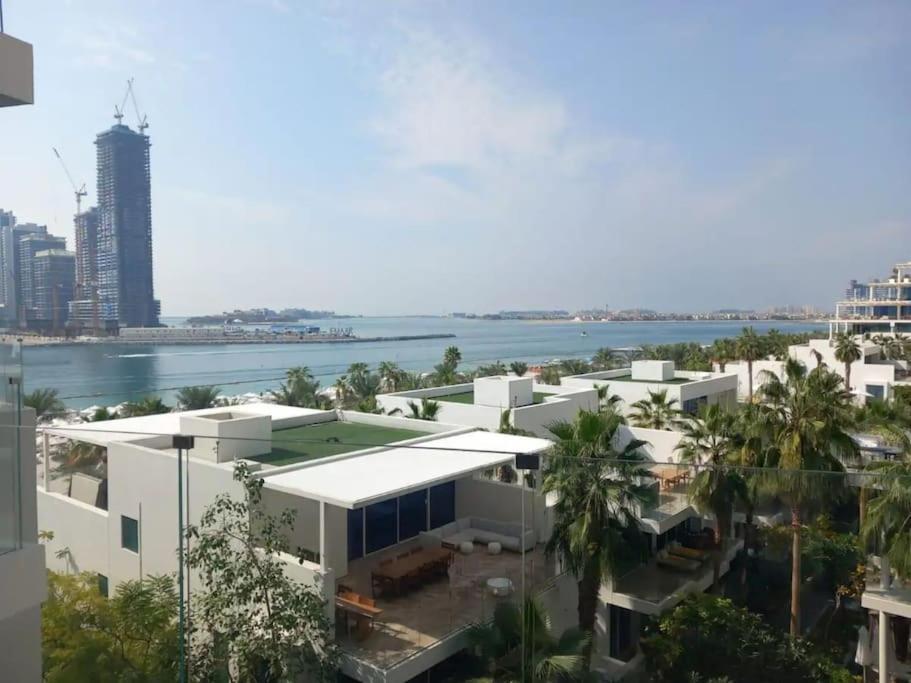 New Heaven Beauty By The 2br Five Palm Sea Views Dubai
