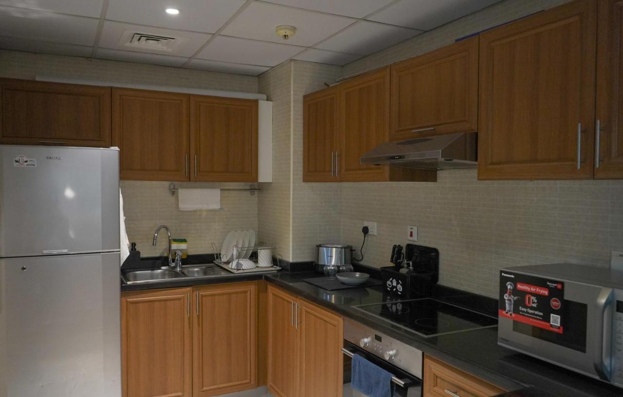 Serenity View: Modern 1br In Marina