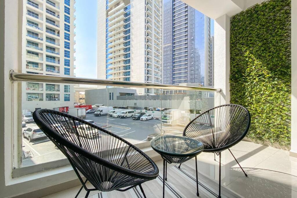 Apartment Tranquil Marina By Jbr Beach, Marina Mall, Metro Dubai