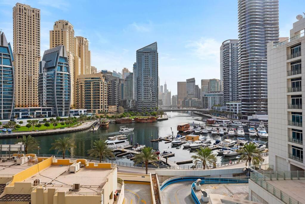 Tranquil Marina By Jbr Beach, Marina Mall, Metro Apartment