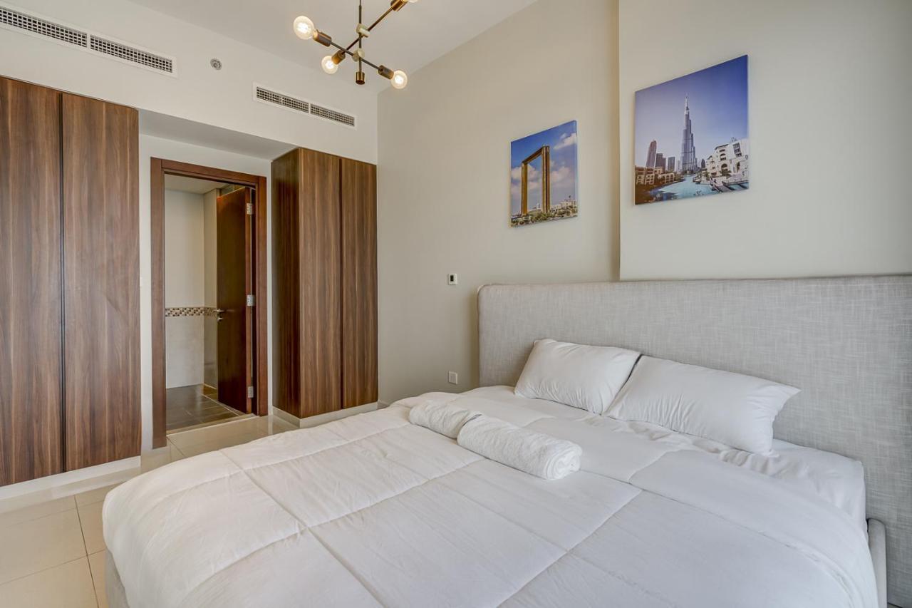Apartment Two Bed Near Burj Khalifa Mall-5minuts-rva2705 Dubai