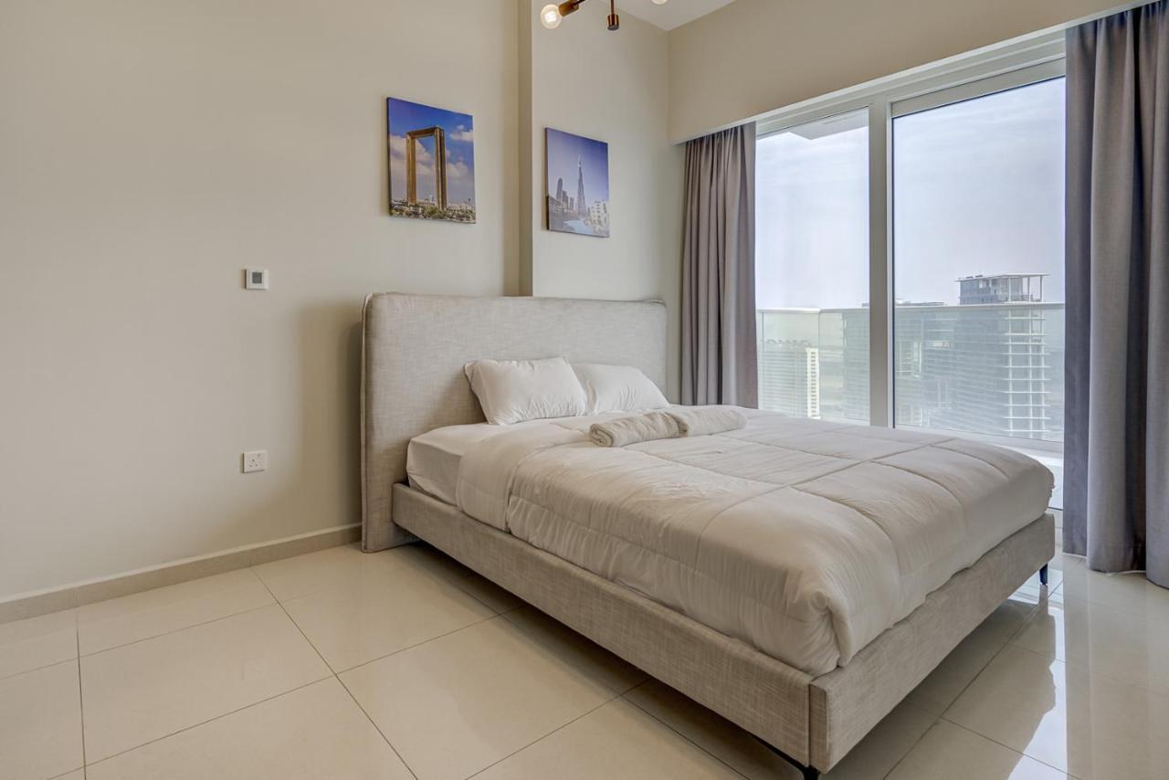 Two Bed Near Burj Khalifa Mall-5minuts-rva2705 Apartment
