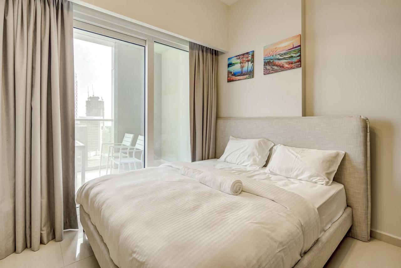 Two Bed Near Burj Khalifa Mall-5minuts-rva2705 * Dubai