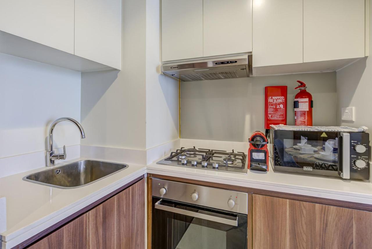 Two Bed Near Burj Khalifa Mall-5minuts-rva2705 * Dubai